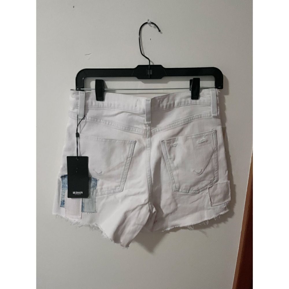Hudson Jeans
Devon High-Rise Patchwork Boyfriend Shorts - Picture 5 of 6
